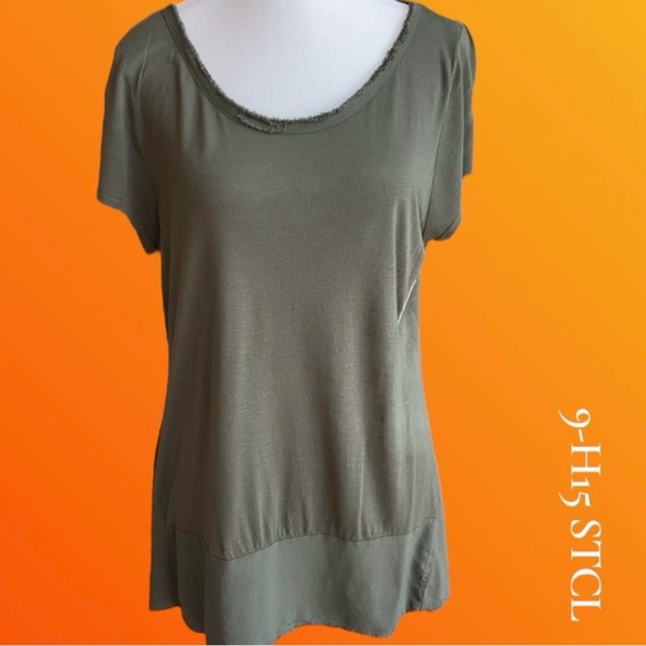 Olive Green Women's Top with Sunflower Detail - Picture 3 of 11